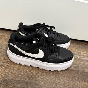 New Nike Air Force 1 '07 Leather Shoes Black White CT2302-002 Ladies 9